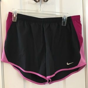 Women’s Nike dri-fit running shorts medium